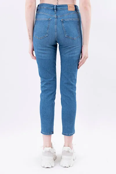 Jeans skinny destrucciones frontales sold by Shasa product image thumbnail 4