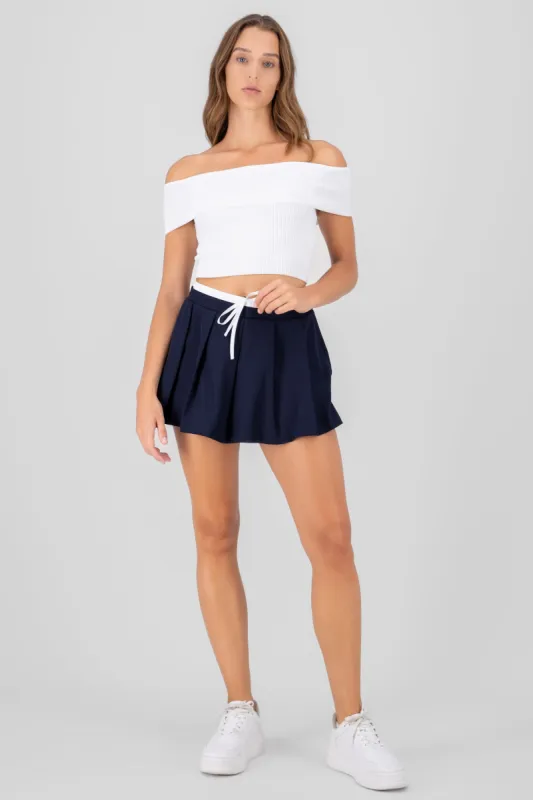 Falda tableada pretina doble sold by Shasa