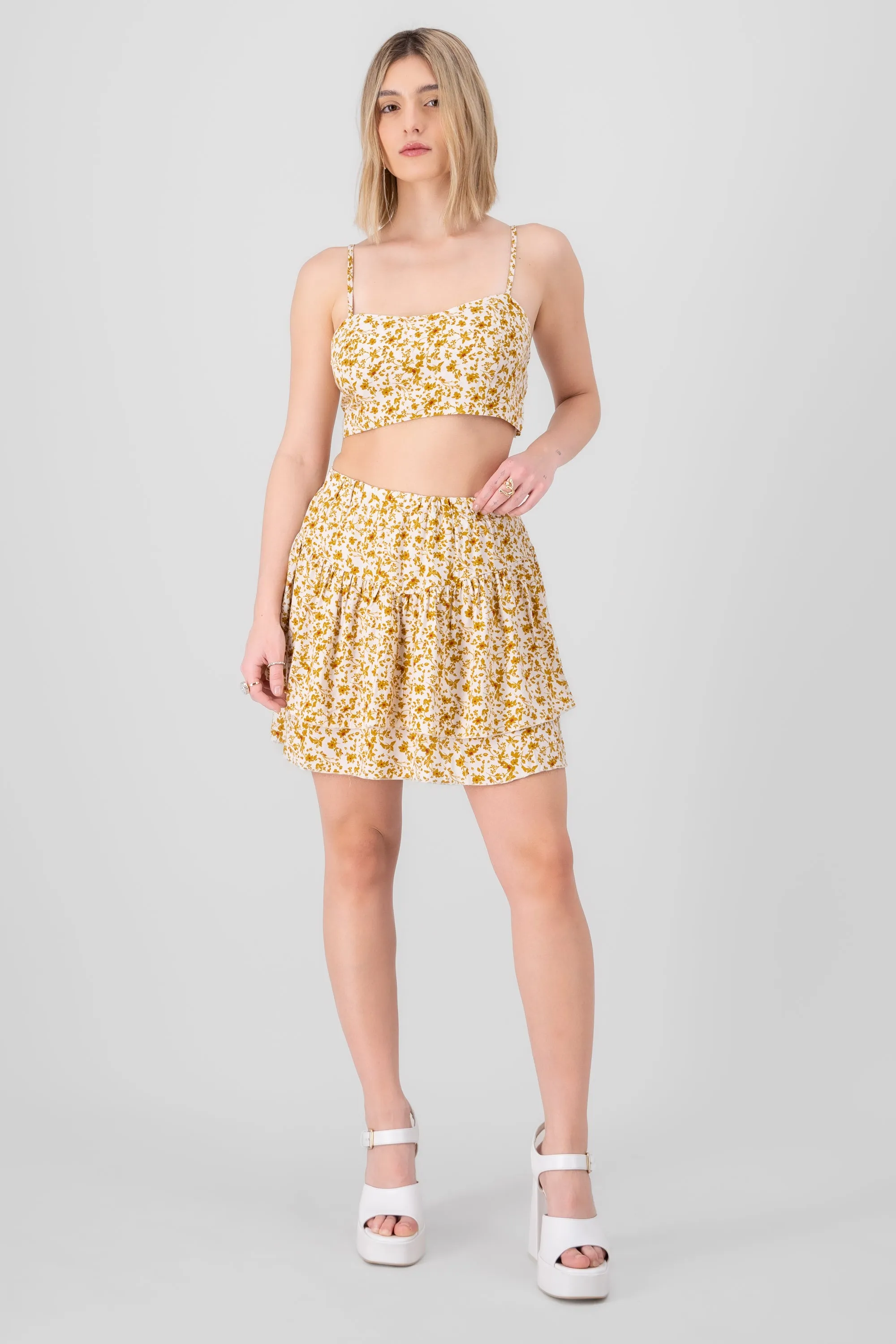 Mini falda olan flores sold by Shasa