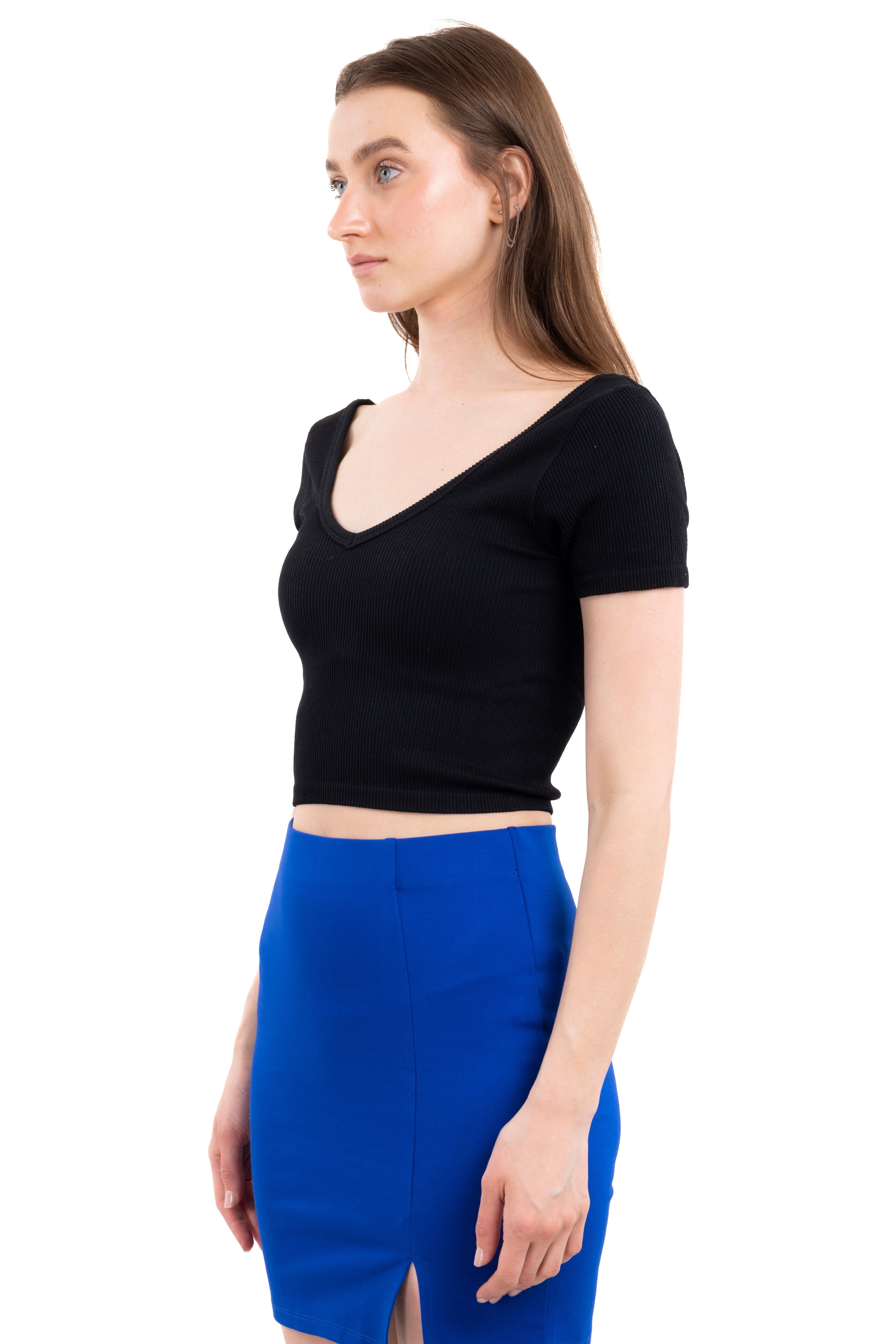 Top acanalado cuello v sold by Shasa product image thumbnail 3