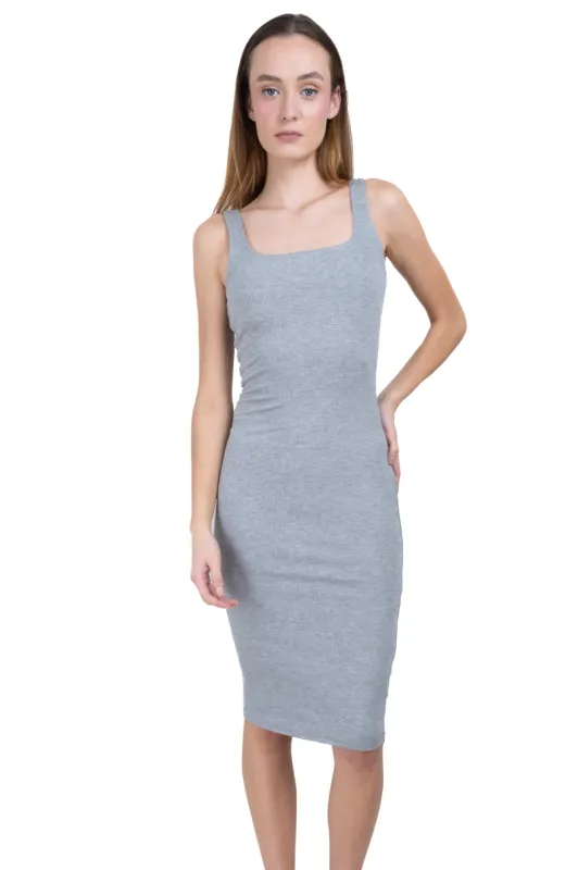 Vestido midi bodycon acanalado liso sold by Shasa
