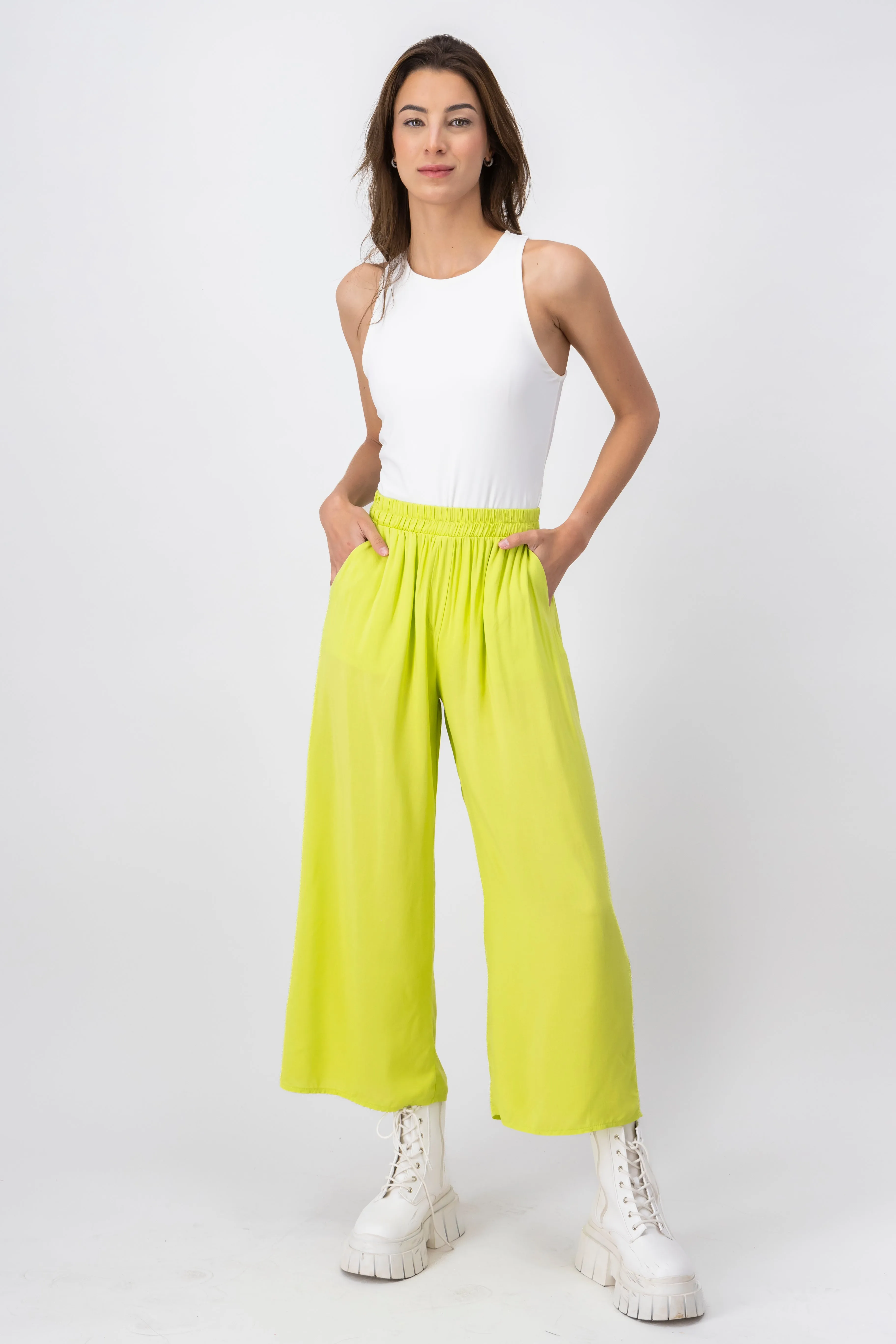 Pantalón Wide Leg Cintura Alta Fruncida sold by Shasa