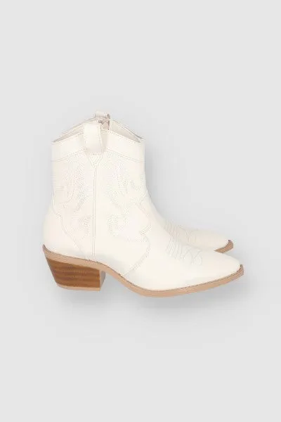 Bota Vaquera Tobillo Bordado sold by Shasa product image thumbnail 2