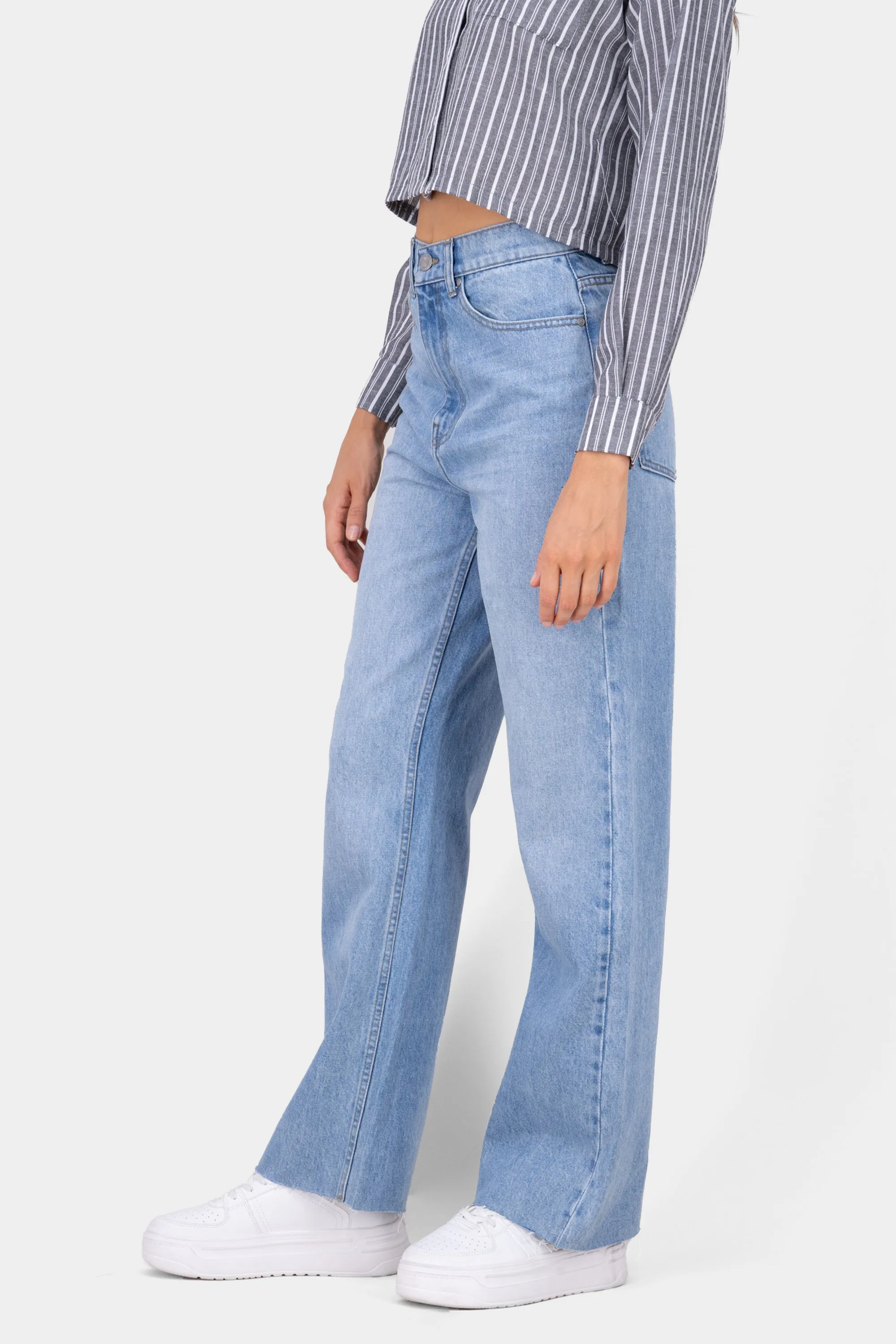 Jeans straight lisos sold by Shasa product image thumbnail 3