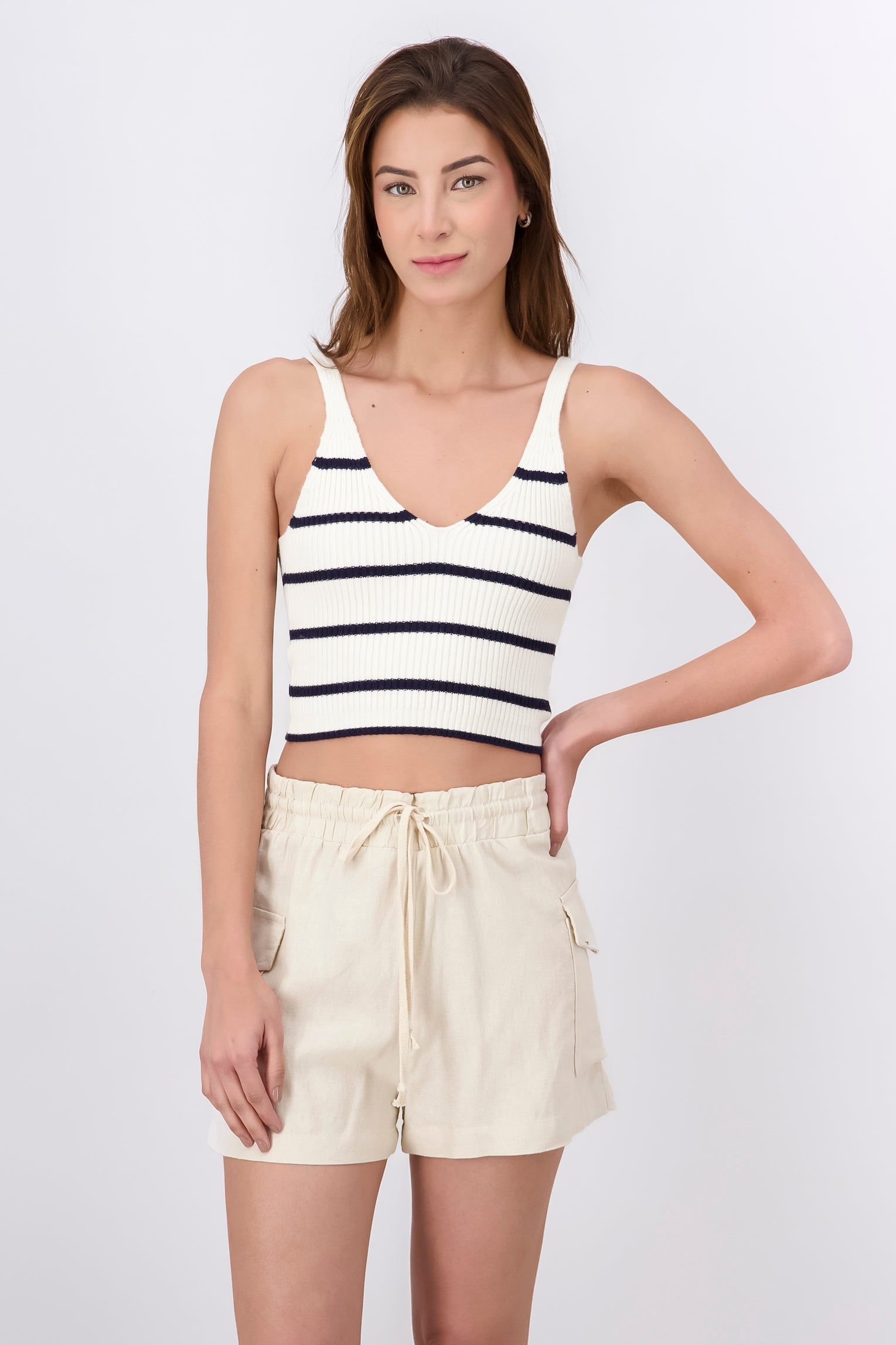 Top Tejido Tirantes Detalle Rayas sold by Shasa