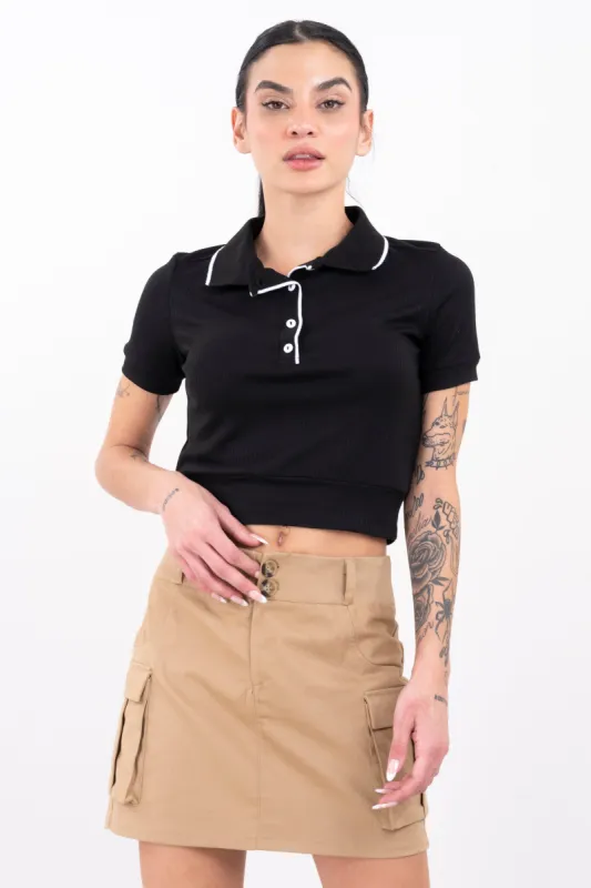 Top acanalado cuello polo sold by Shasa
