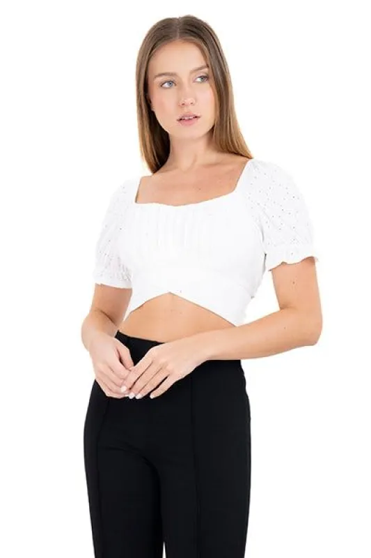 Blusa eyelet manga abullonada sold by Shasa