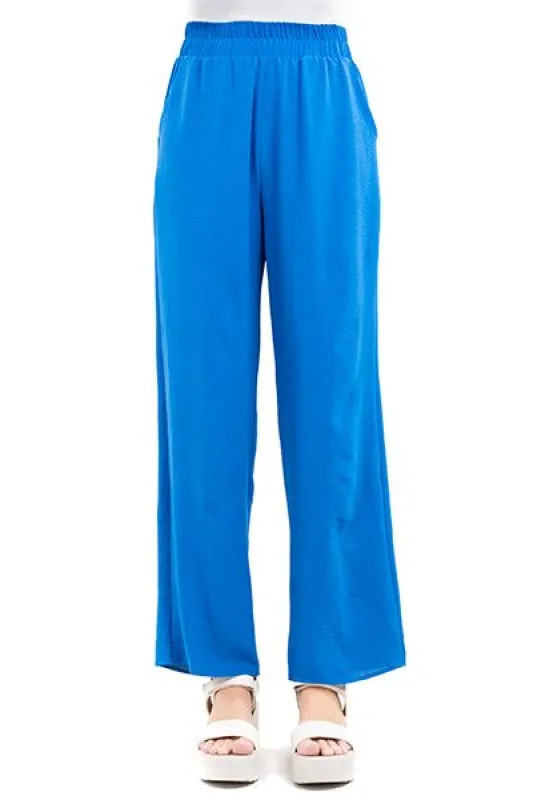 Pantalón fluido monocolor sold by Shasa