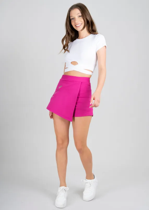 Falda short asimétrico detalle cinta cierre sold by Shasa