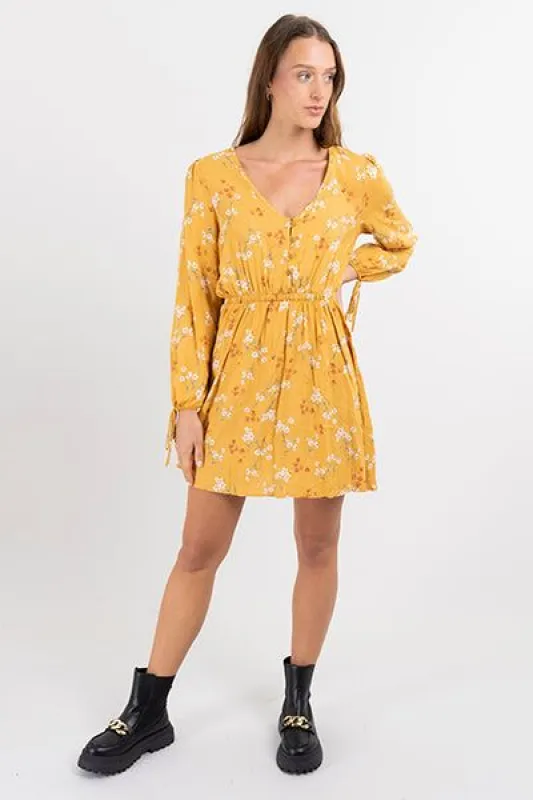 Vestido Mini Abullonado Flores sold by Shasa