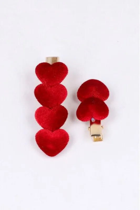 Set 2 piezas pasador corazón velvet sold by Shasa