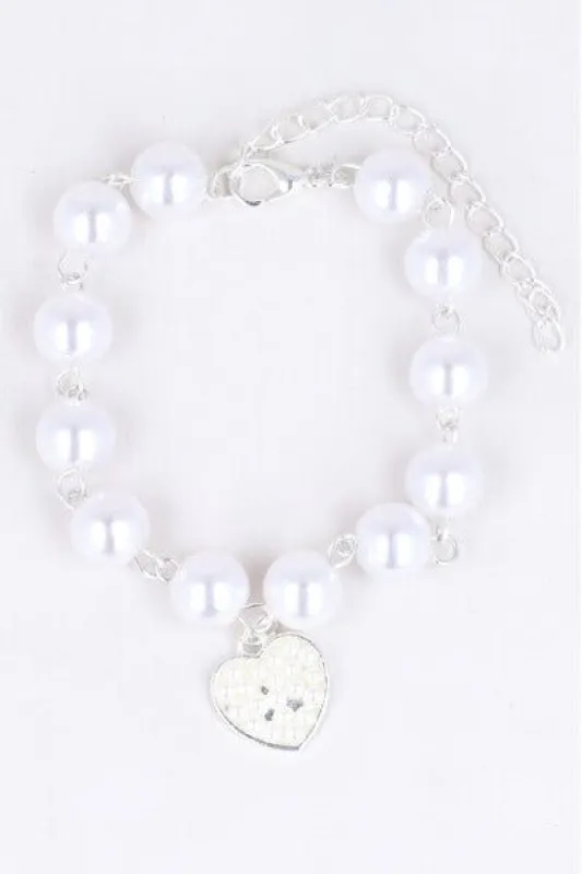 Pulsera Perlas Corazon sold by Shasa
