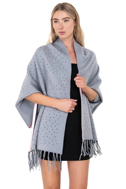 Poncho abierto  brillos sold by Shasa