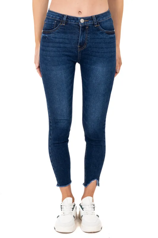 Jeans skinny destrucciones sold by Shasa