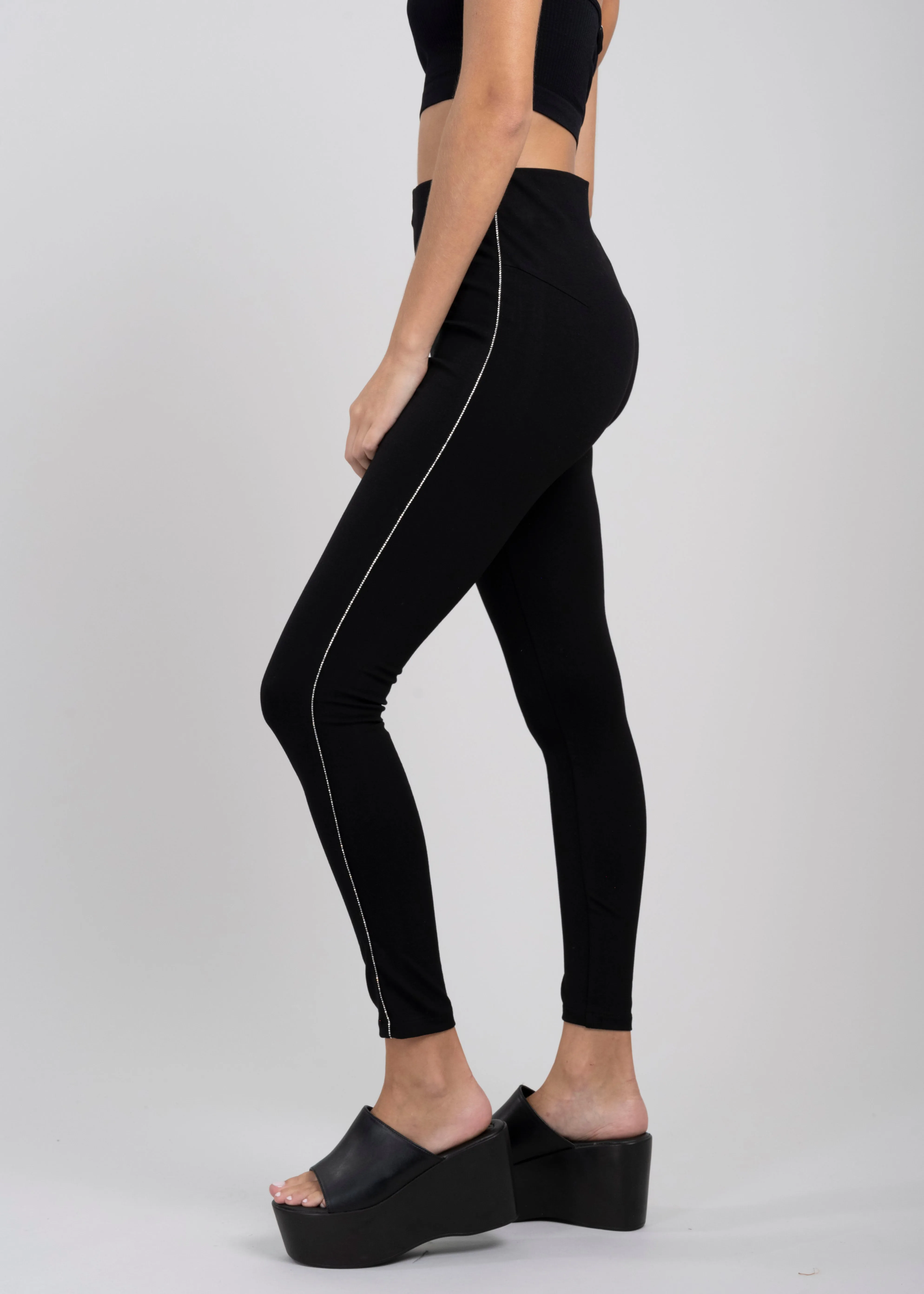 Pantalón liso brillos sold by Shasa product image thumbnail 3