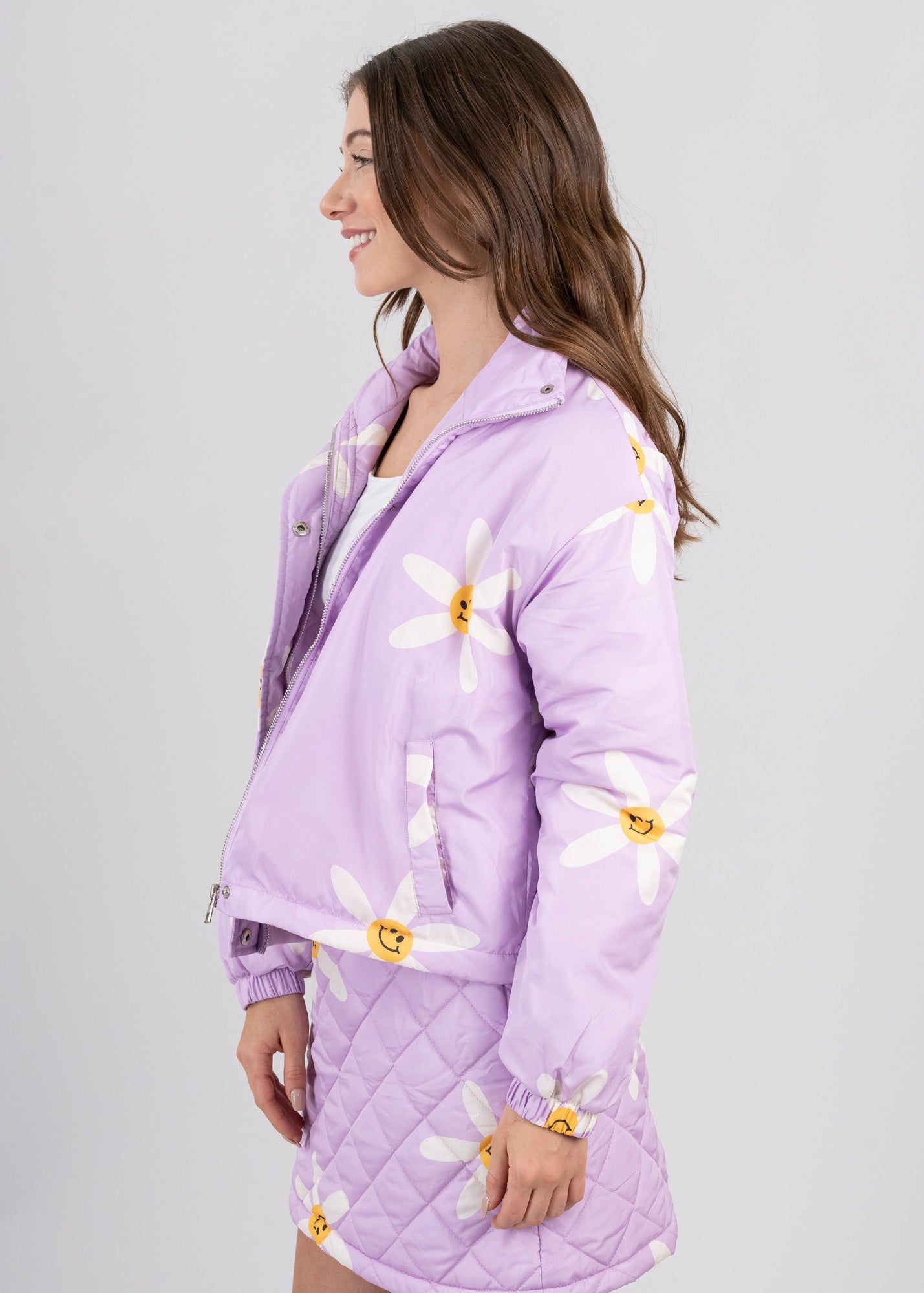 Chamarra puffer estampado flores sold by Shasa product image thumbnail 3