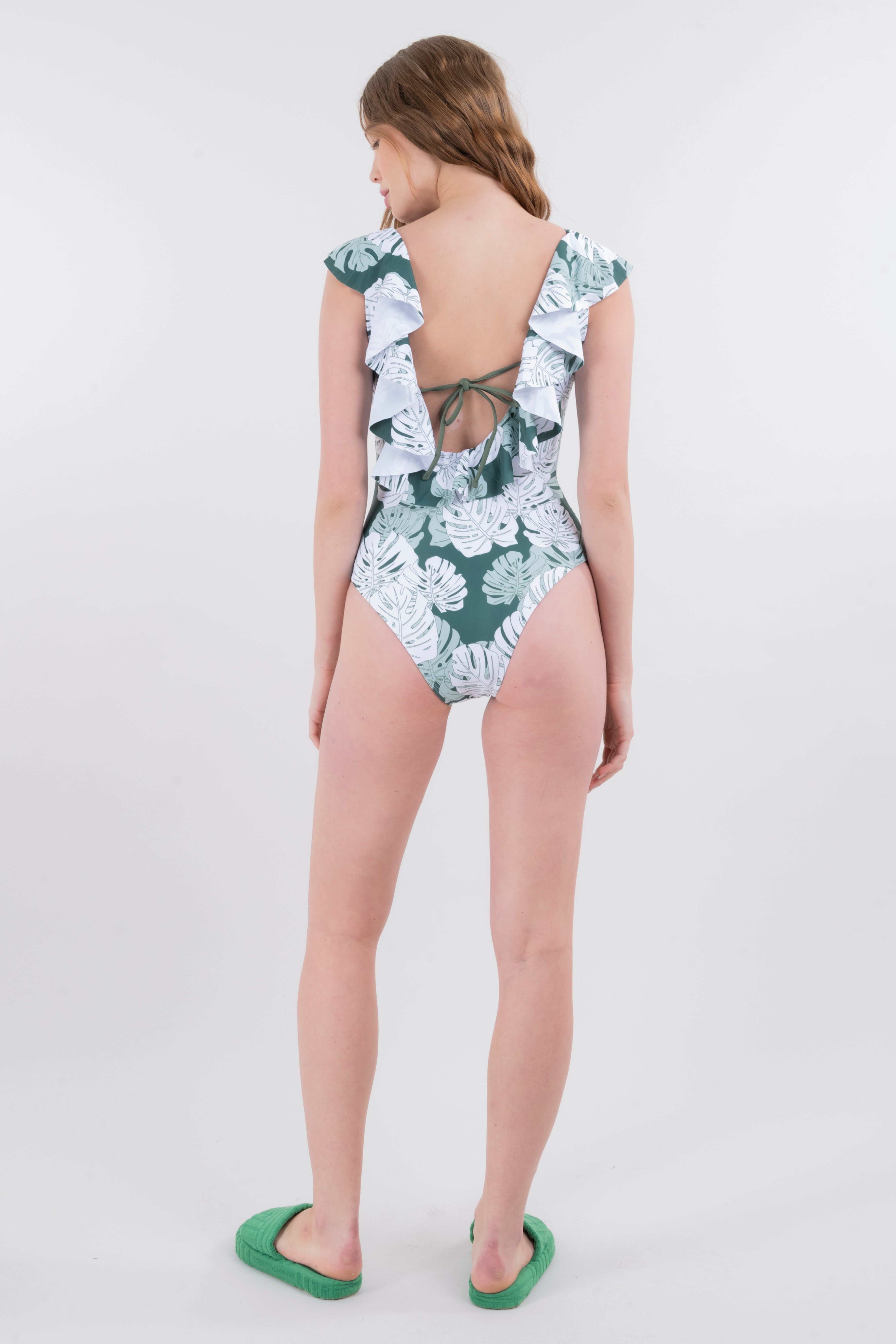 Traje de baño olanes hojas sold by Shasa product image thumbnail 4