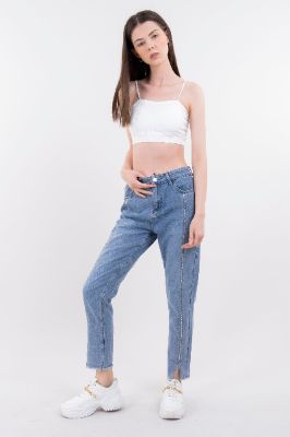 Jeans mom detalle brillos sold by Shasa