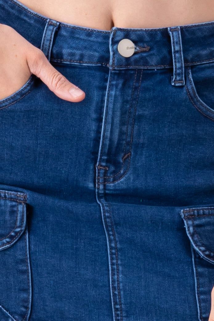 Falda mini denim cargo sold by Shasa product image thumbnail 2