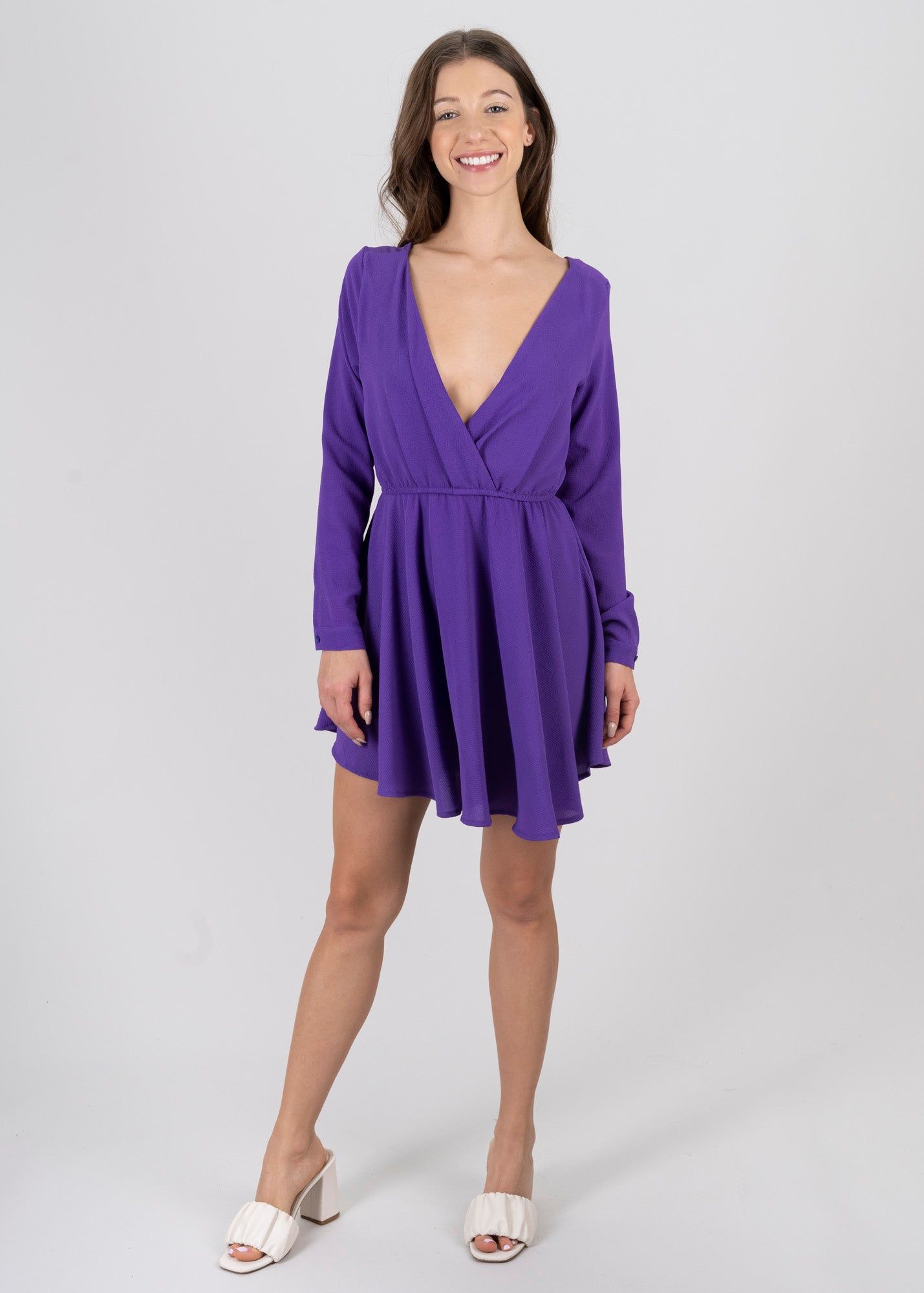 Vestido fruncido espalda v sold by Shasa product image thumbnail 2
