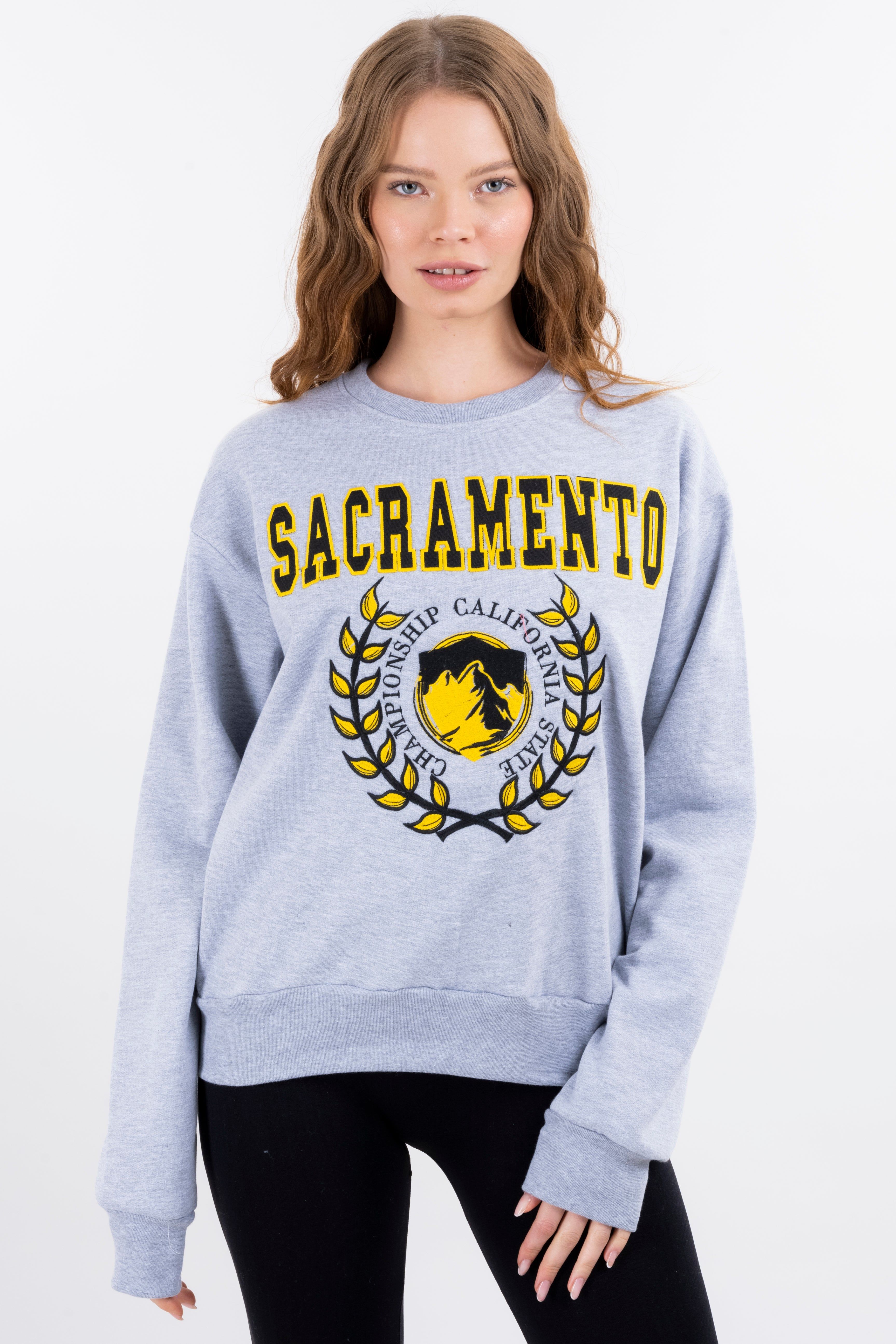 Sudadera bordado Sacramento sold by Shasa product image thumbnail 2