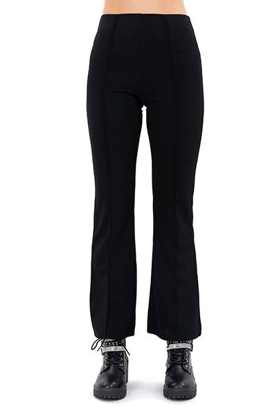 Pantalón liso pinzas sold by Shasa