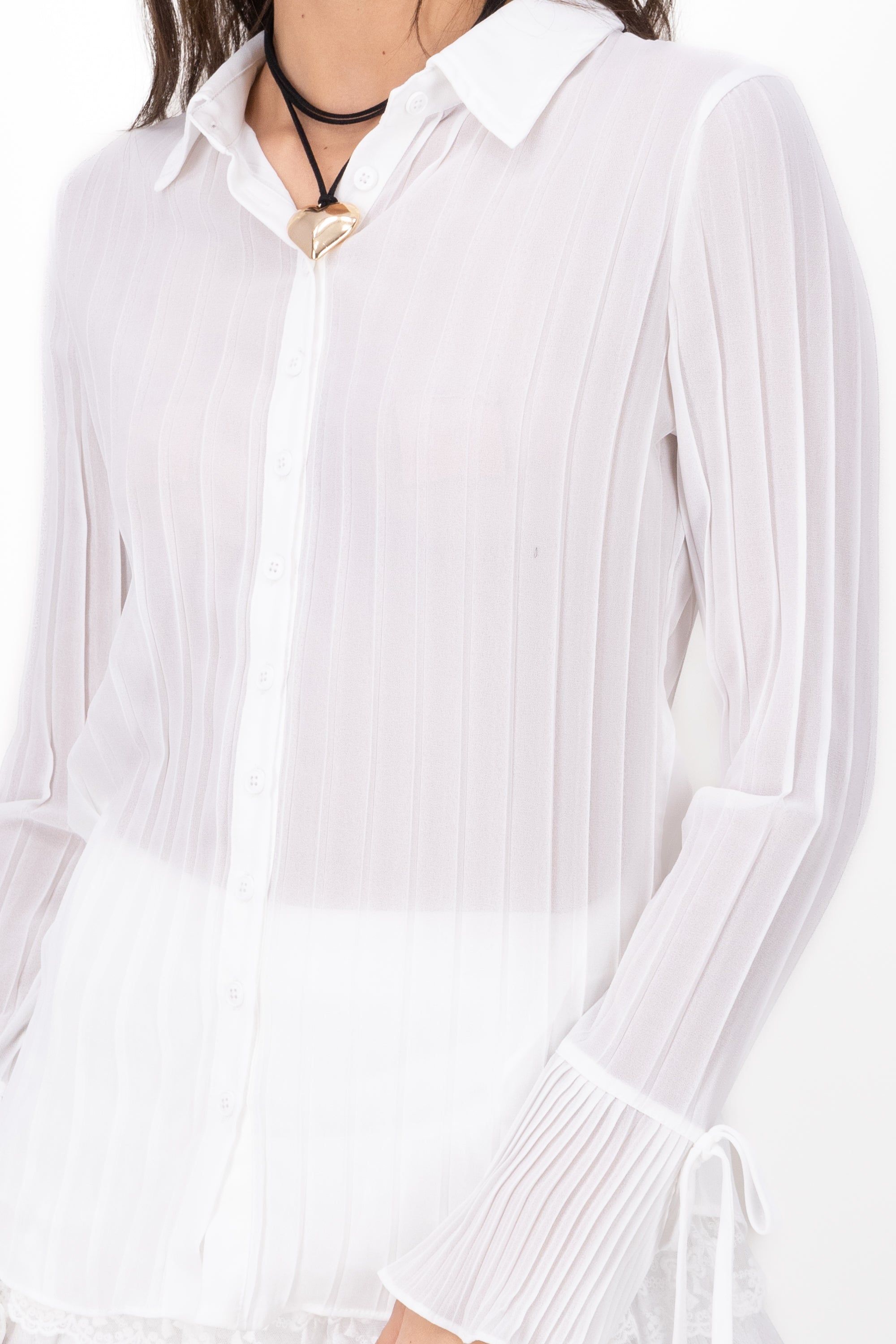 Blusa plisada manga larga sold by Shasa product image thumbnail 5