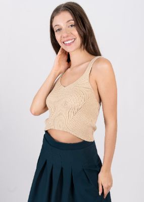 Top tejido tirantes anchos sold by Shasa