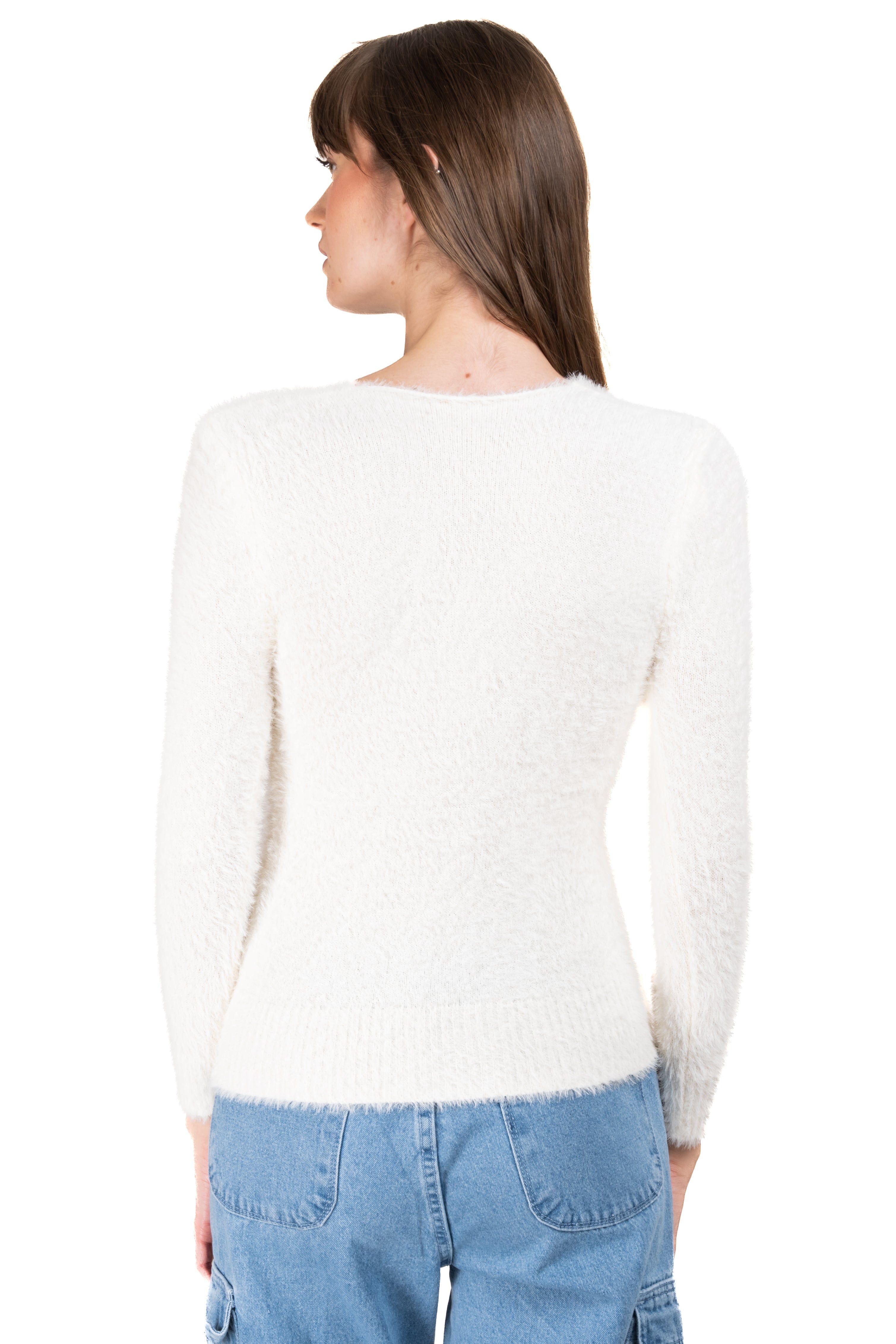 Suéter cuello v peluche sold by Shasa product image thumbnail 4