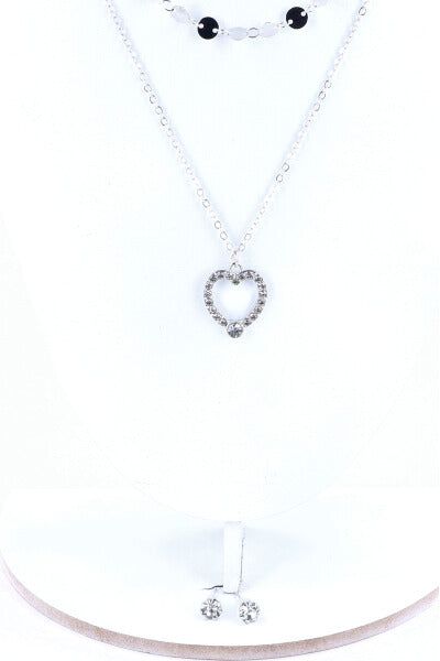 Set collar aretes corazón sold by Shasa product image thumbnail 2