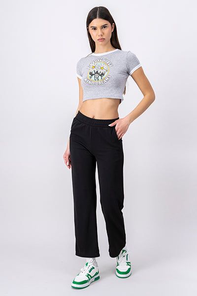 Pantalón recto elástico bolsas sold by Shasa