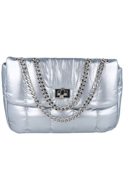 Bolsa capitonada efecto metálico sold by Shasa