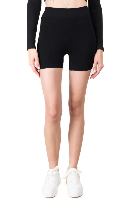 Short biker acanalado sold by Shasa