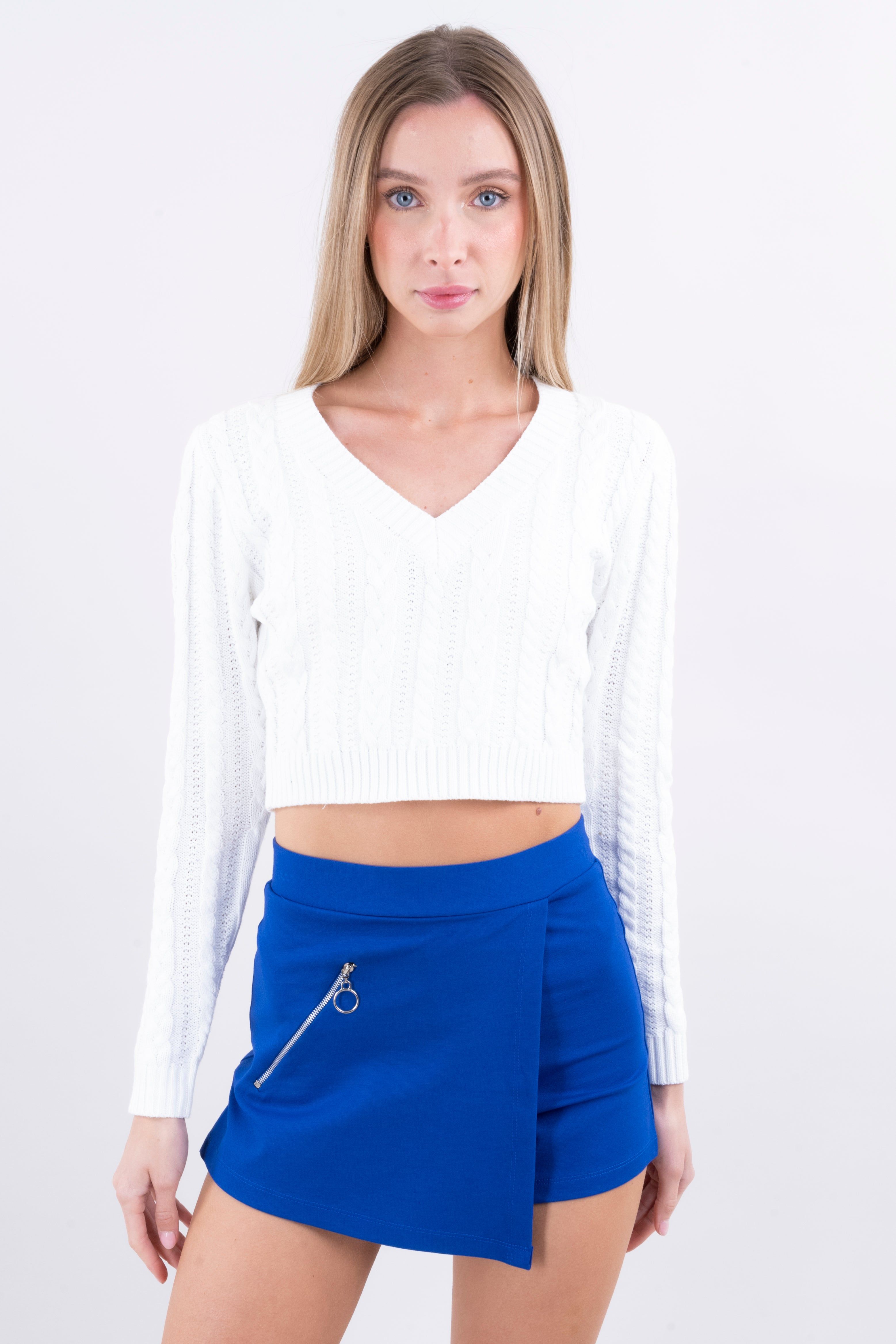 Suéter crop punto cuello v sold by Shasa product image thumbnail 2
