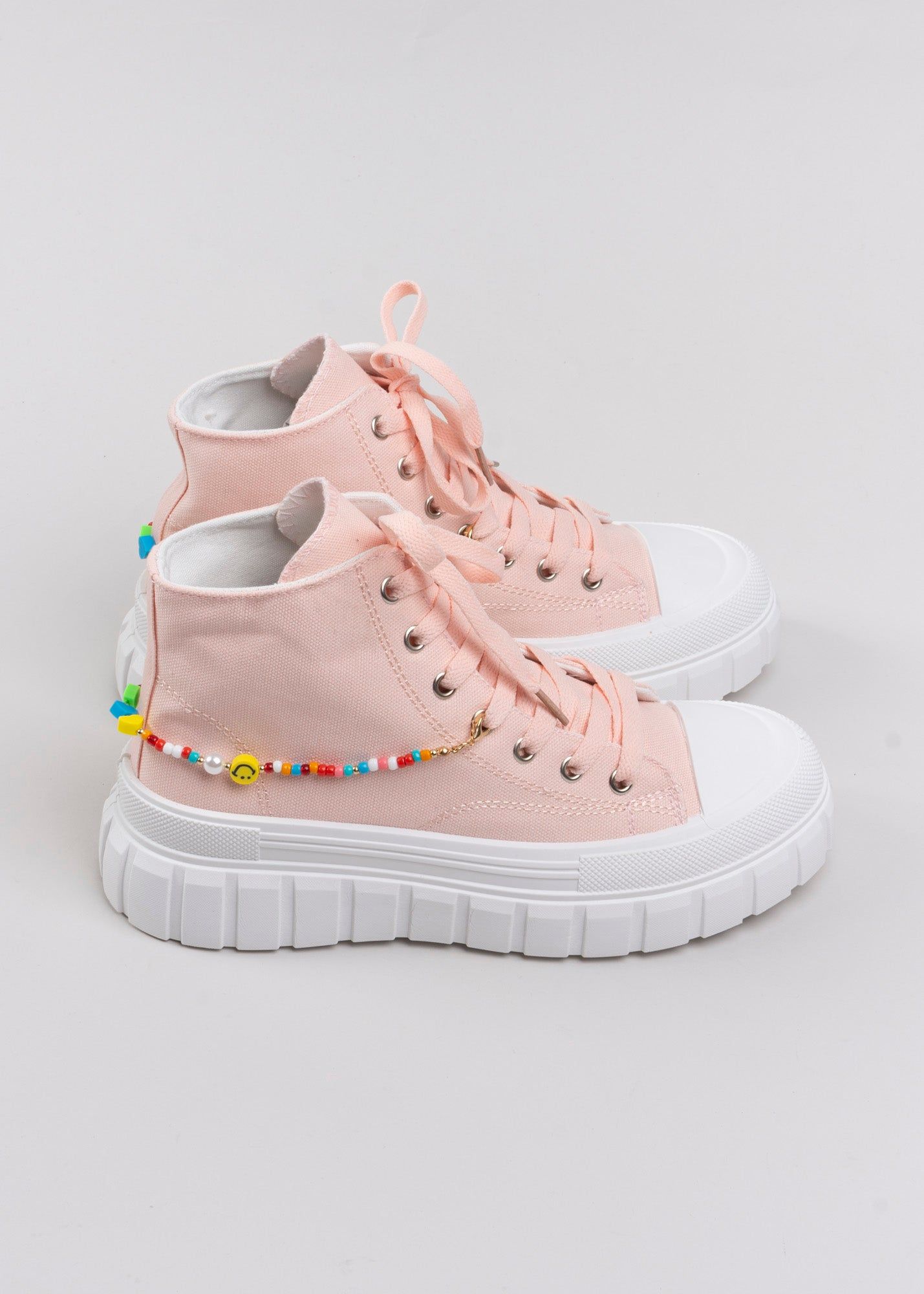 Tenis bota canvas suela gruesa dije sold by Shasa