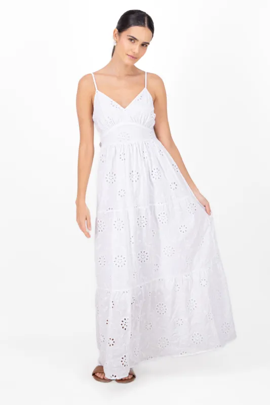 Vestido maxi eyelet sold by Shasa