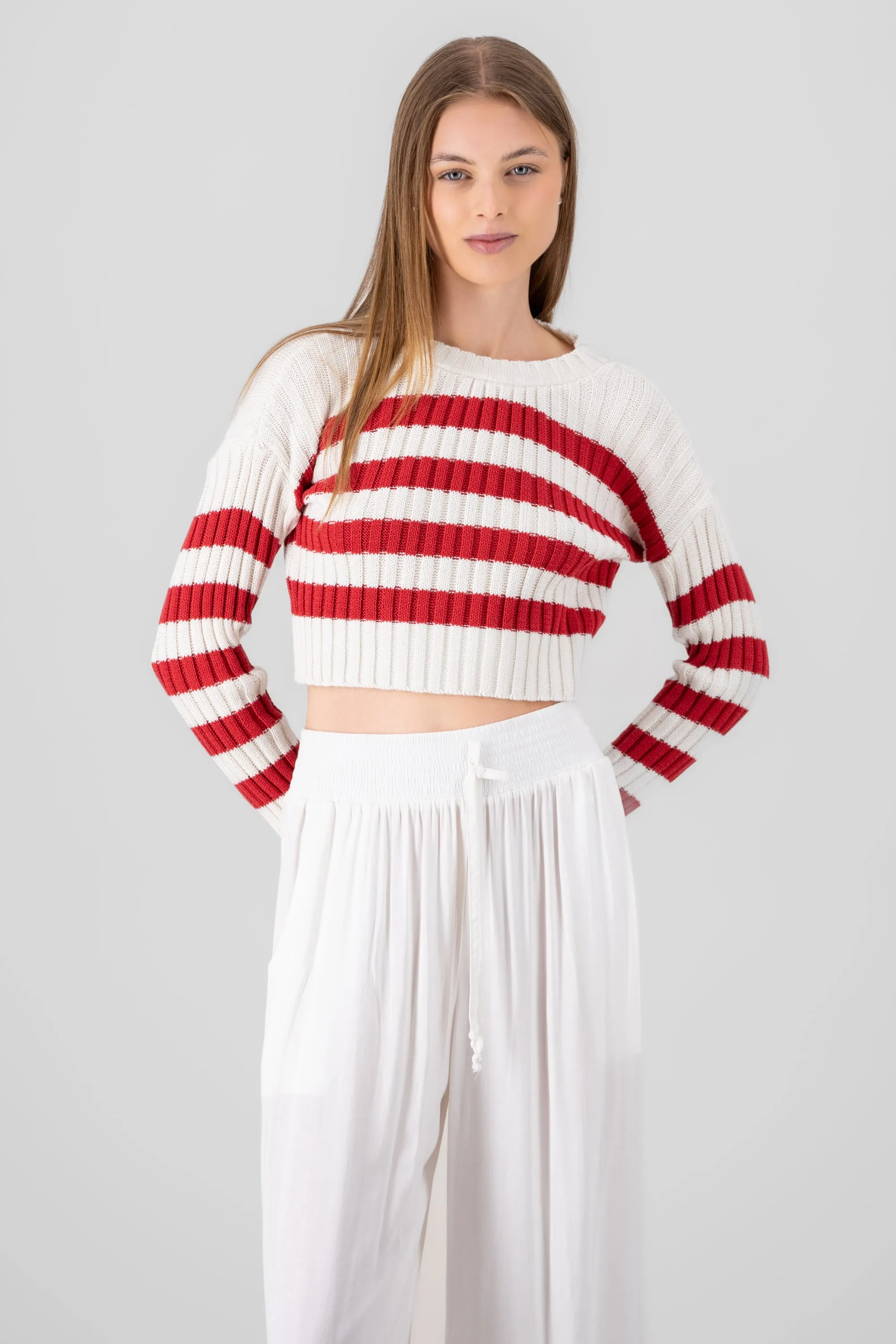 Suéter crop rayas bicolor sold by Shasa product image thumbnail 2