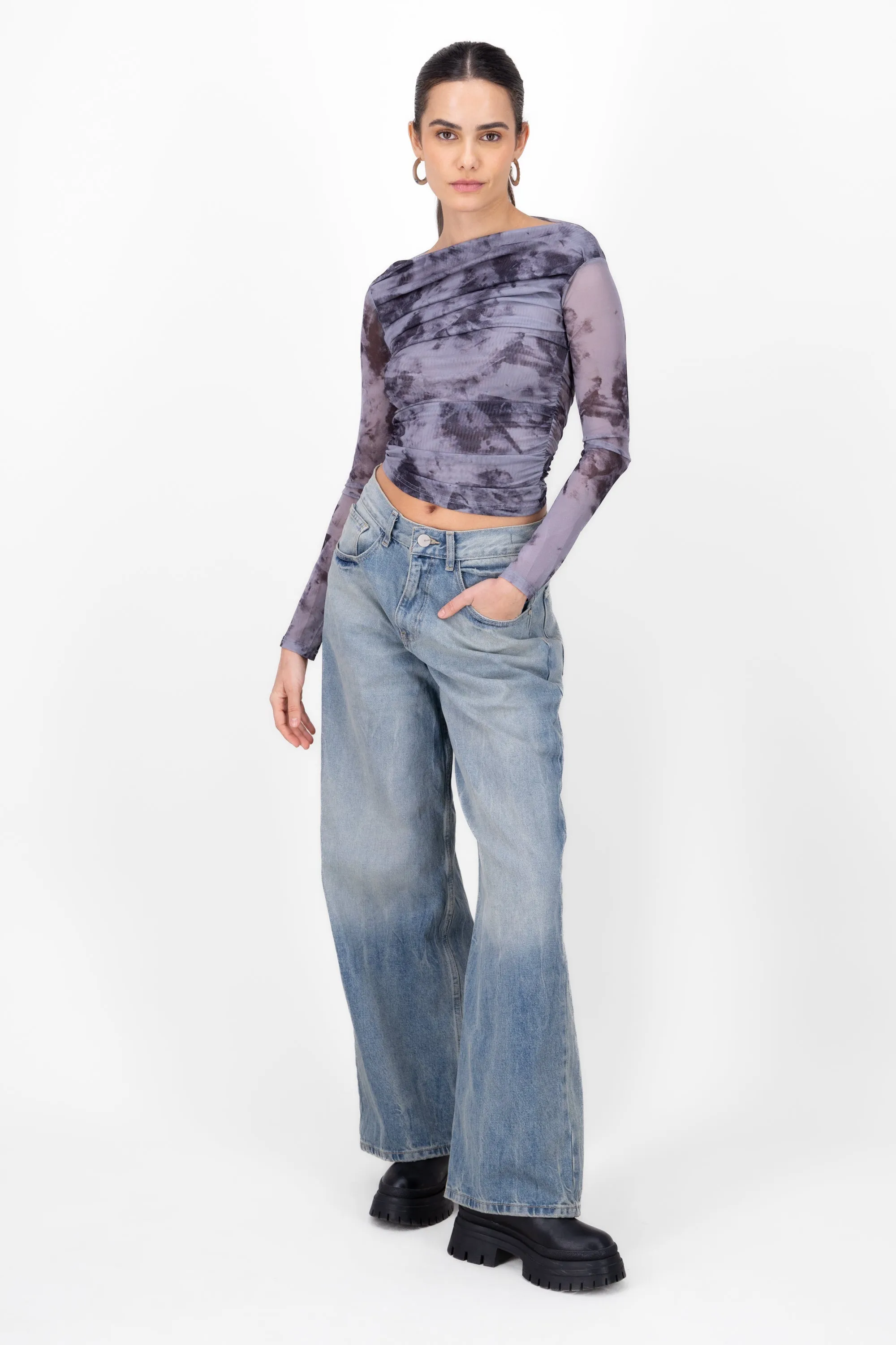 Jeans wide leg amplios con tinta sold by Shasa product image thumbnail 2