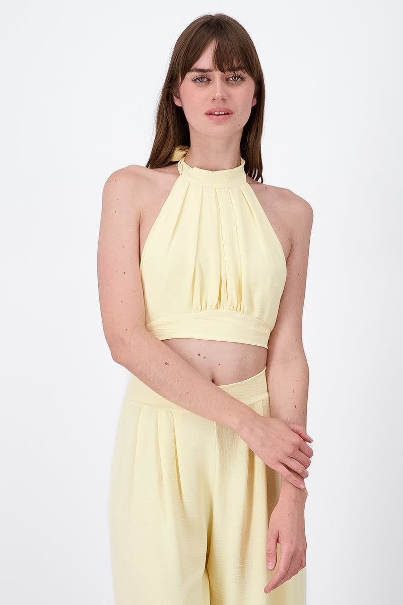 Top Crop Sin Mangas sold by Shasa