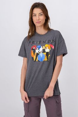 Playera estampado Friends  sombrillas sold by Shasa