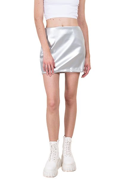 Falda mini recta bolsillos sold by Shasa