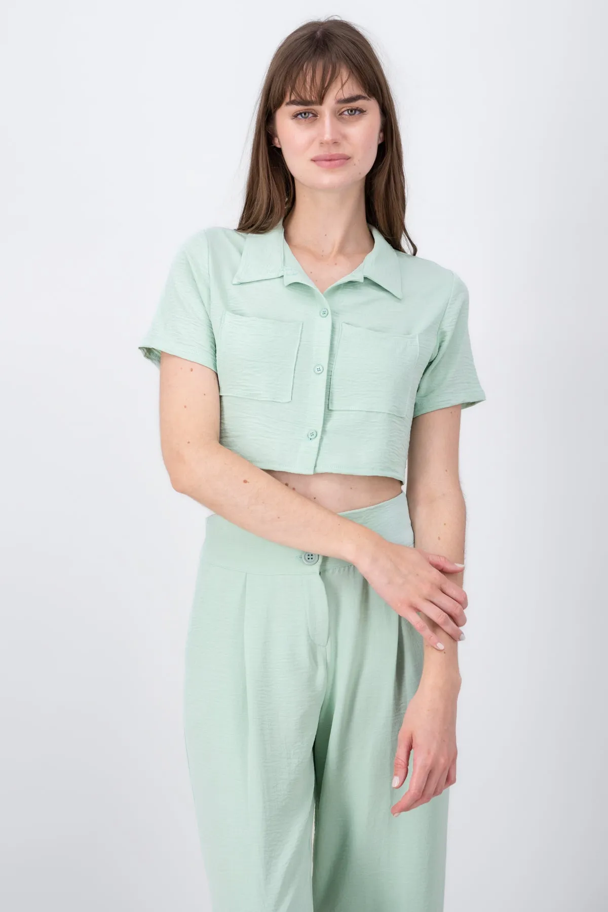 Camisa Crop Bolsillos sold by Shasa product image thumbnail 2