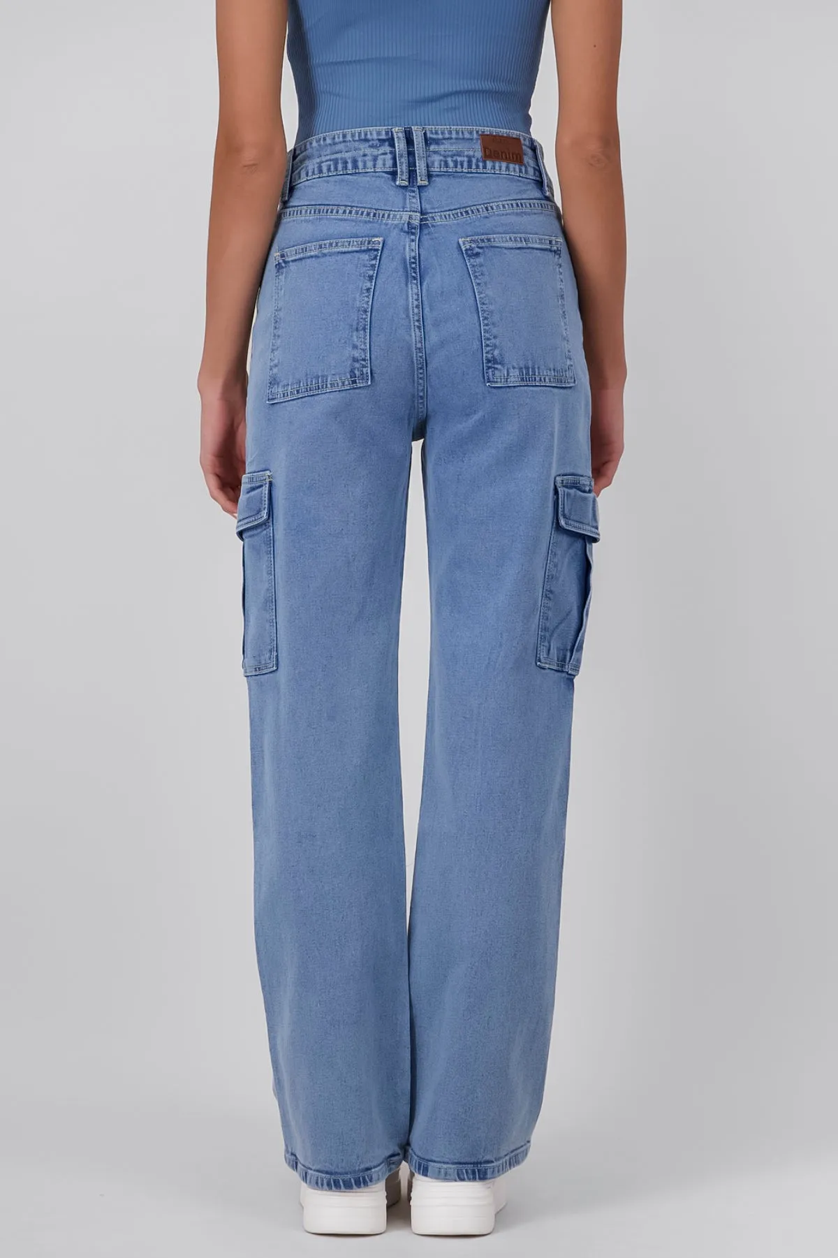 Jeans Cargo Bolsillos Laterales sold by Shasa product image thumbnail 4