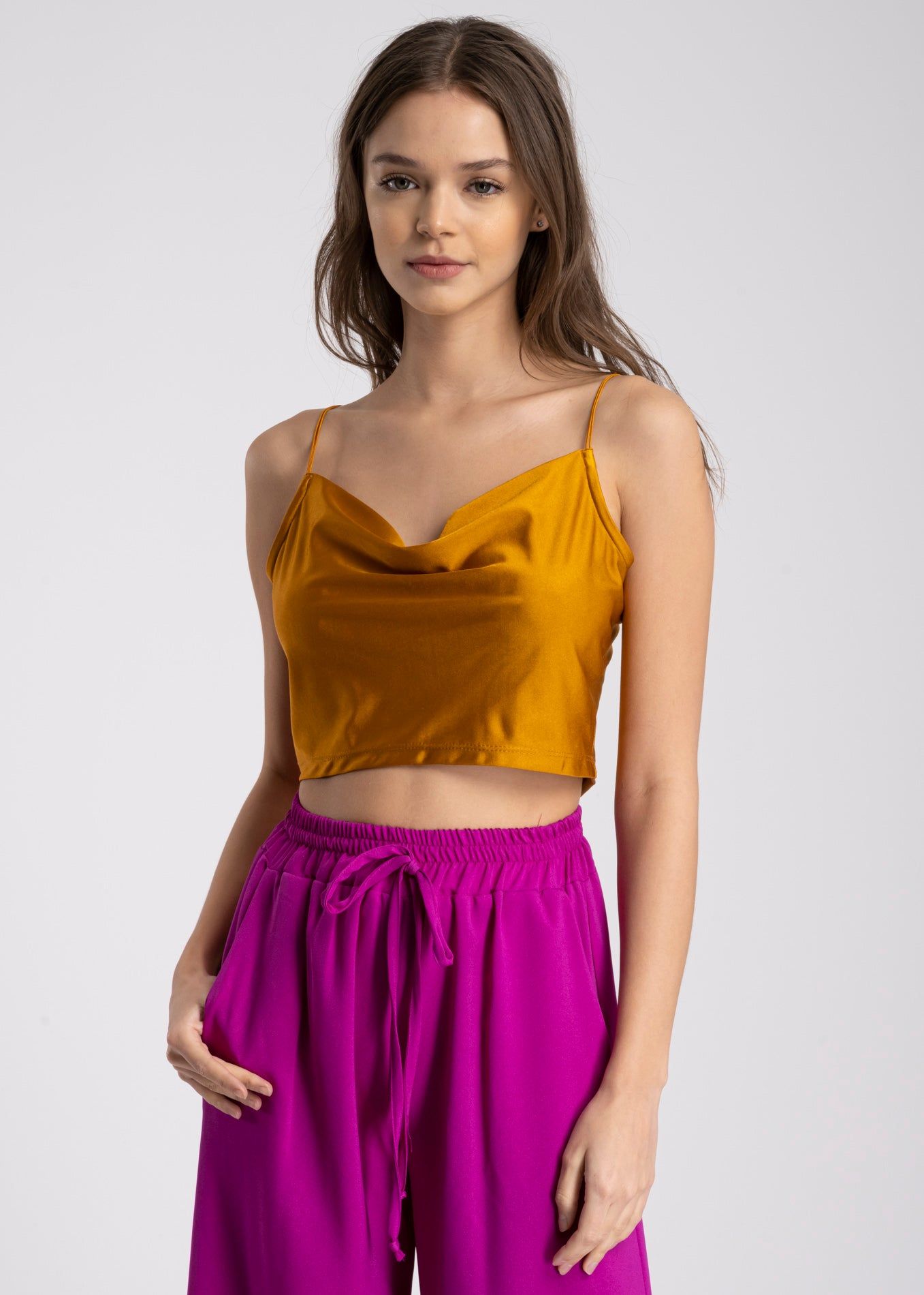 Top liso escote cascada sold by Shasa product image thumbnail 2