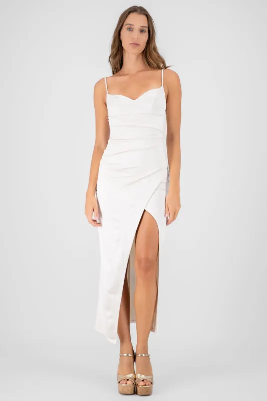 Vestido maxi liso satin sold by Shasa