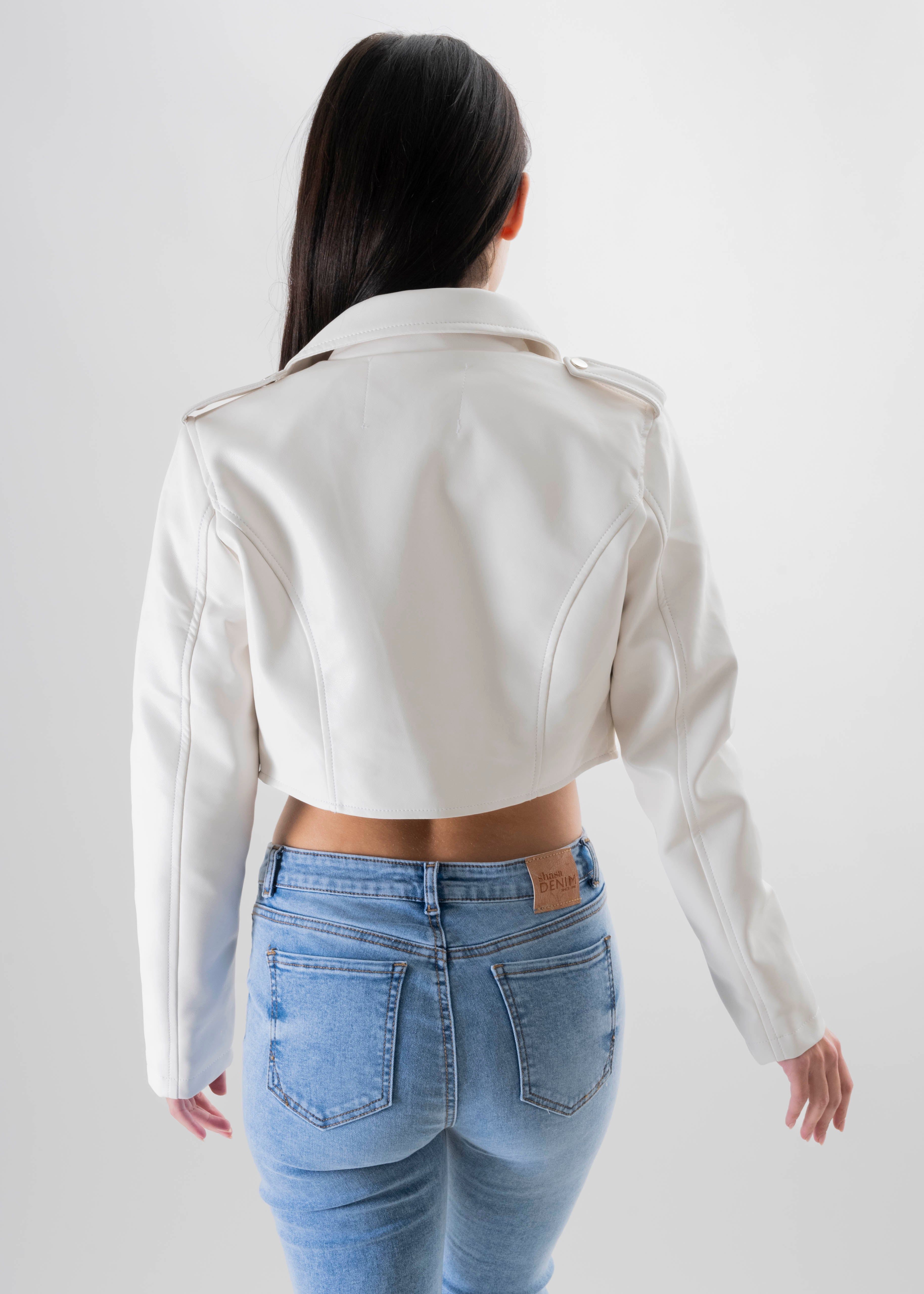 Chamarra crop biker efecto piel sold by Shasa product image thumbnail 4