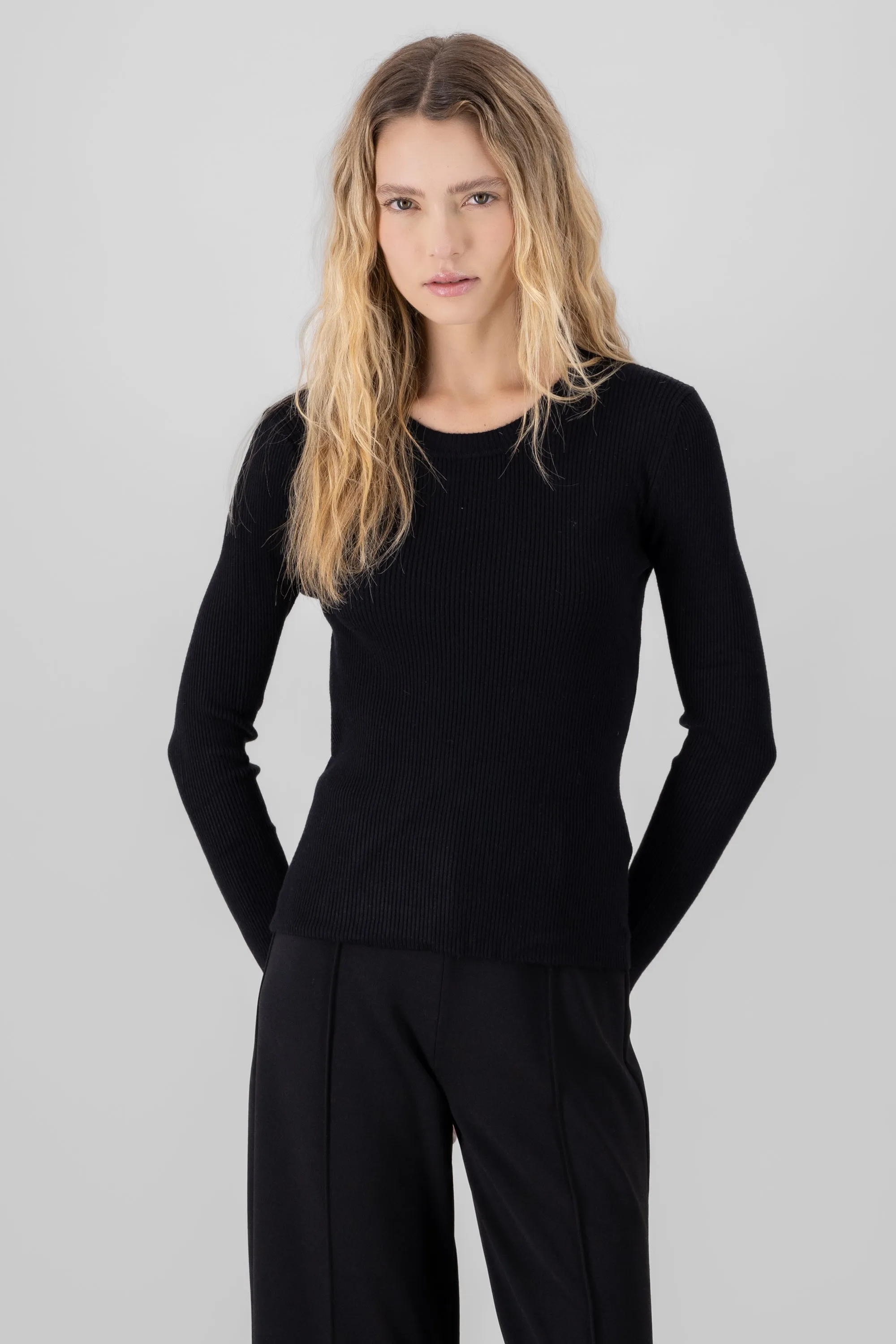 Sueter acanalado manga larga sold by Shasa