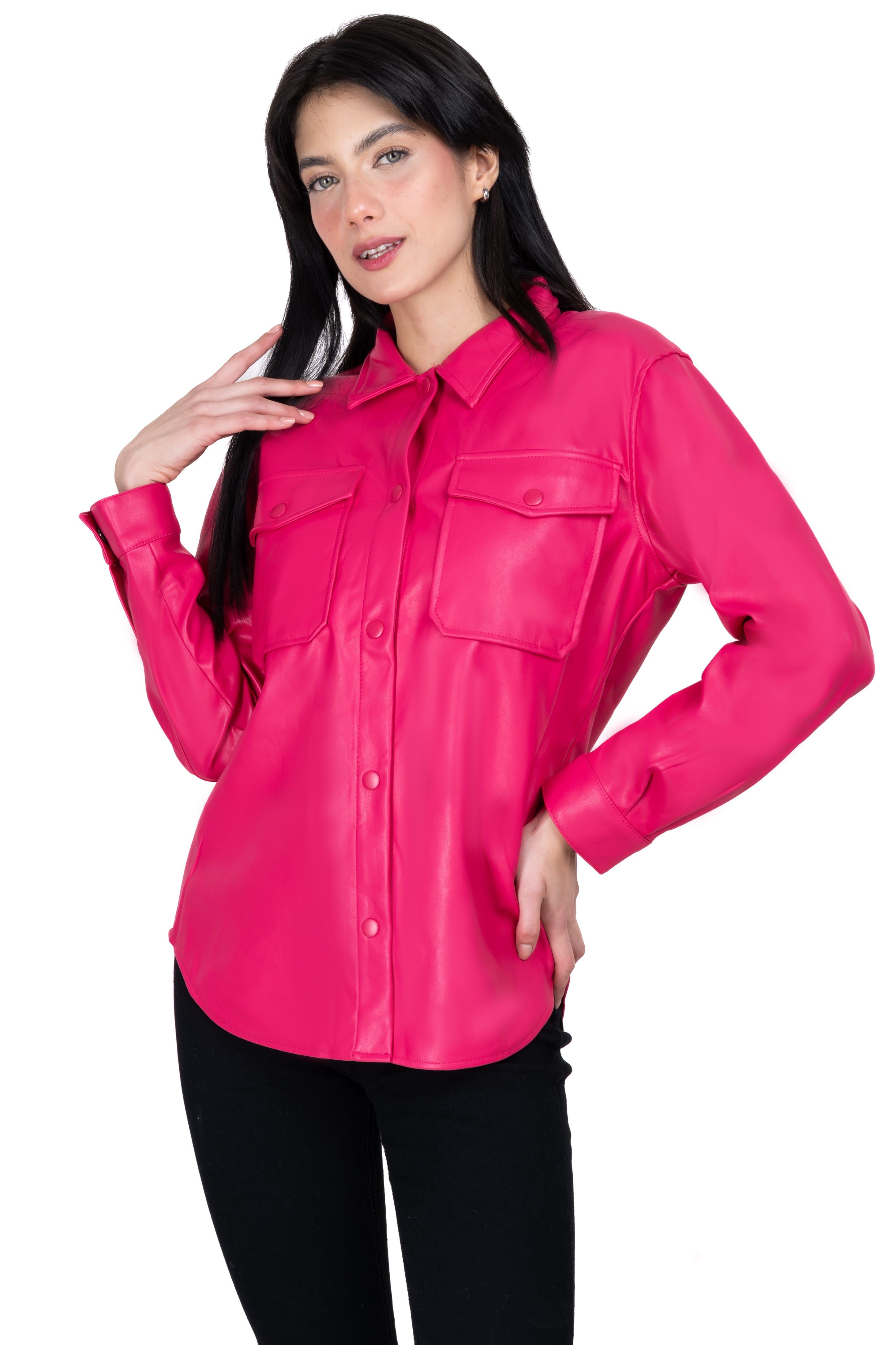 Shacket efecto piel bolsos sold by Shasa