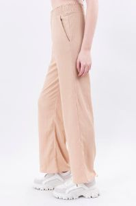 Pantalón recto cintura elástica sold by Shasa