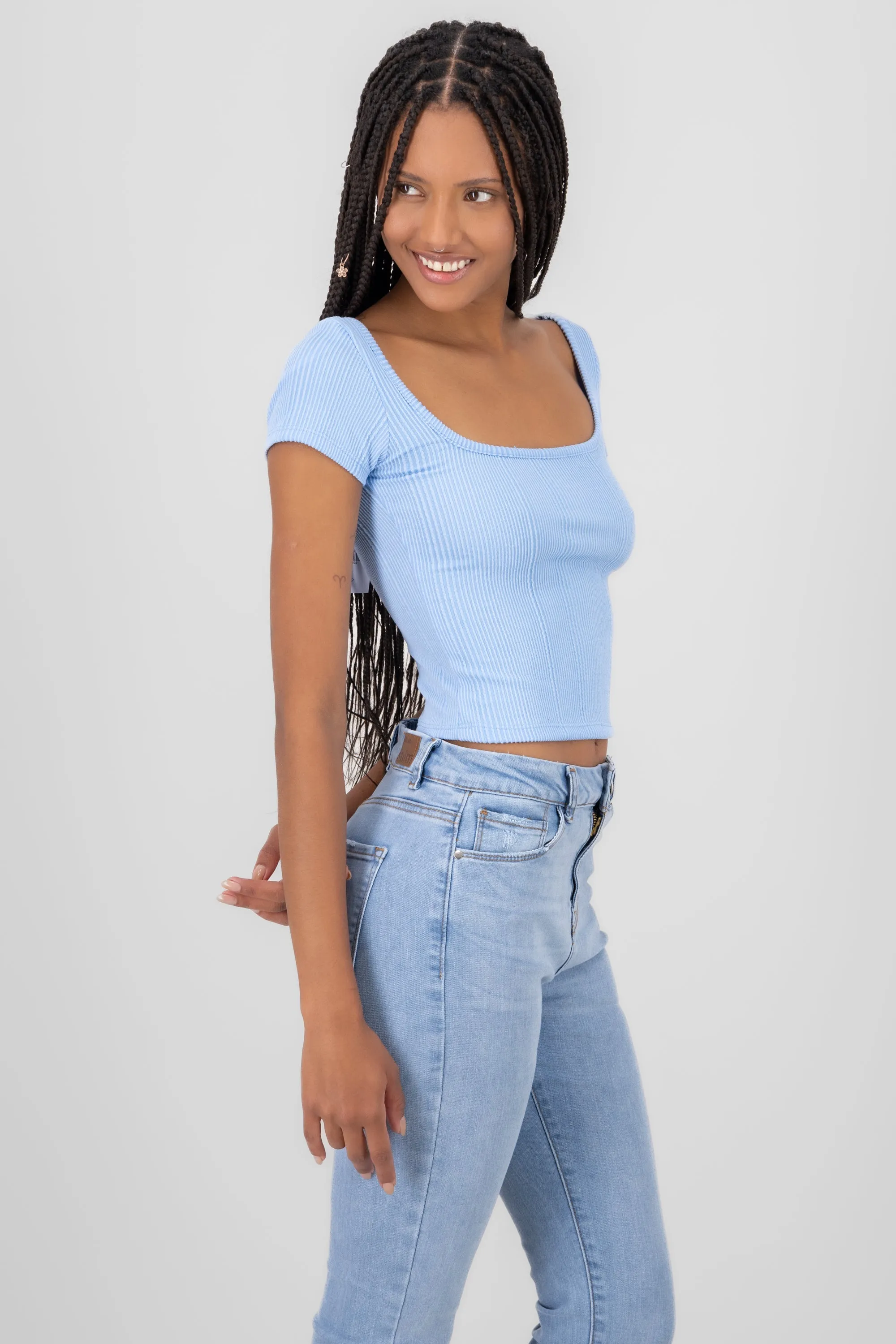 Top manga corta escote cuadrado sold by Shasa product image thumbnail 3